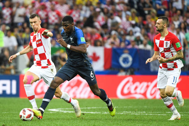 也彰显了他 也彰显了他